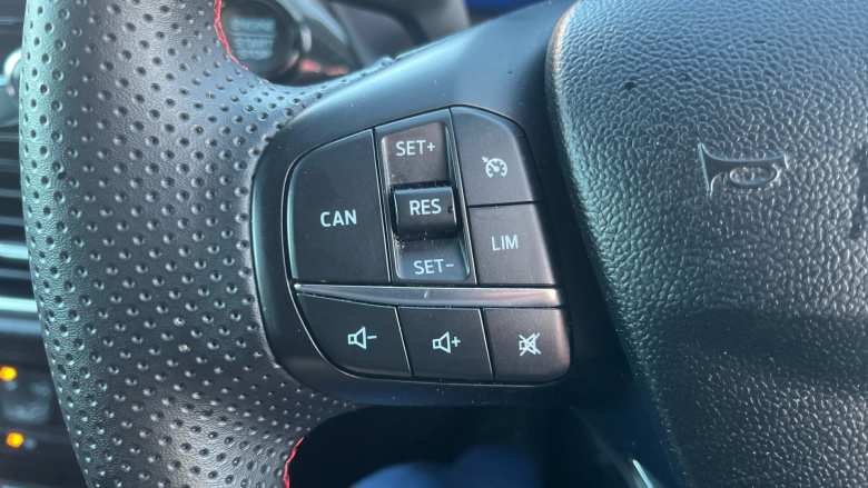 Ford Puma 1.0 EcoBoost Hybrid mHEV ST-Line 5dr Petrol Hatchback